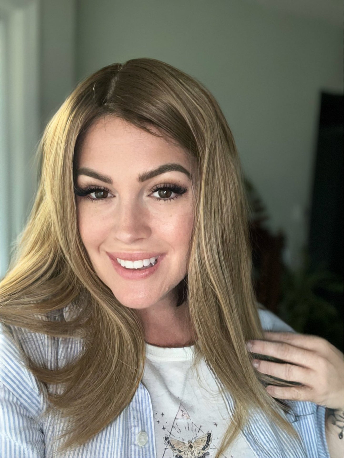 Honey Blonde Natural Root Topper 18-19 Inches